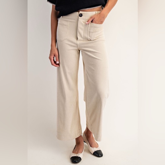 Slouchy Straight Leg Cropped Corduroy Pants with Patch Pockets - eesome - Picture 1 of 6